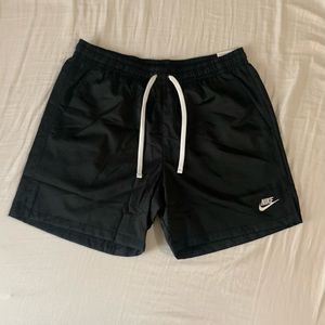 Nike Woven Flow Shorts